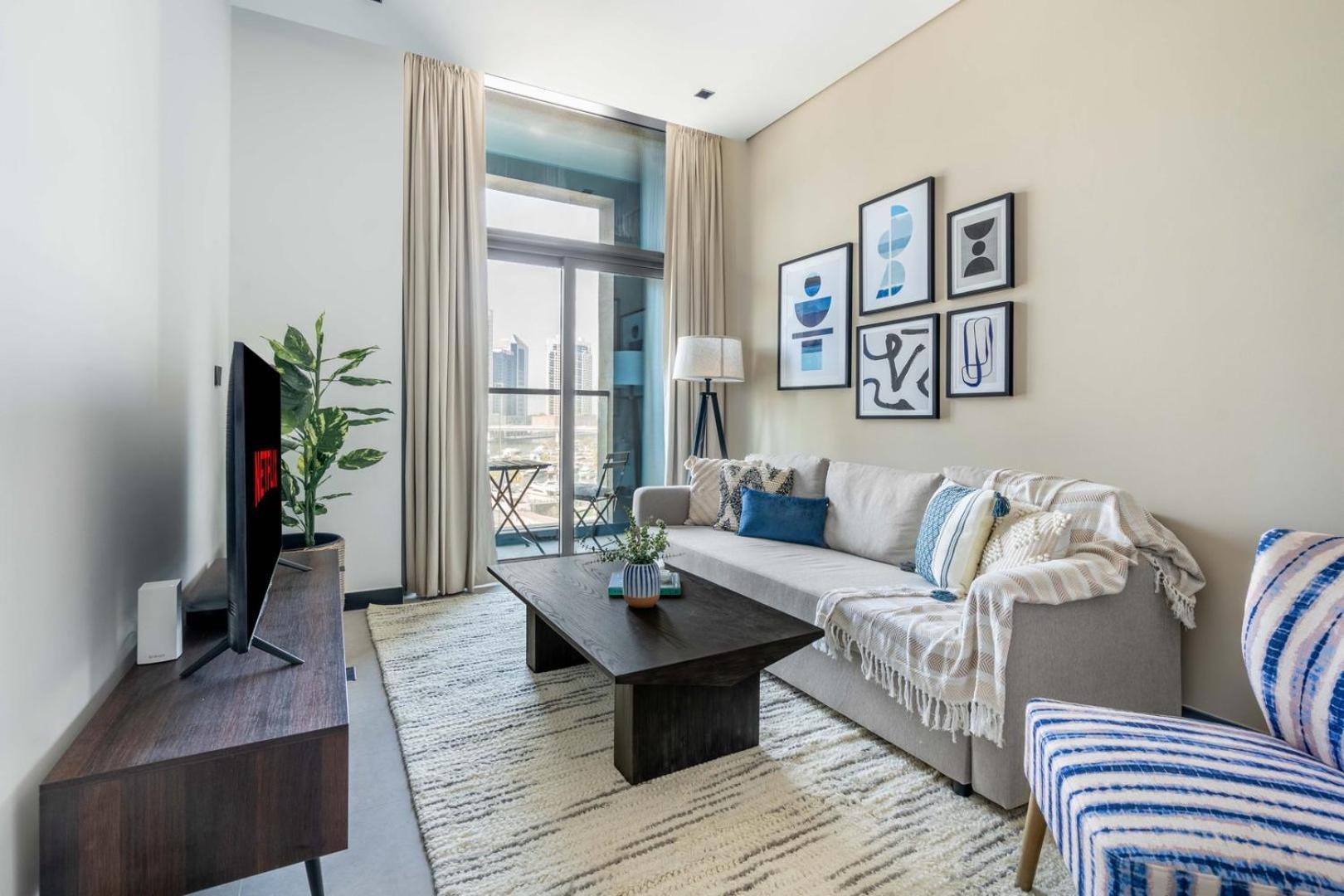 Guestready - Majestic Canal And Burj Khalifa View Apartment *