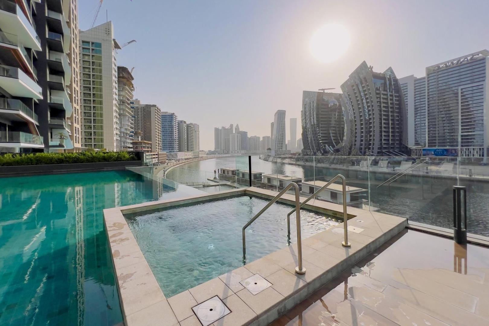 Guestready - Majestic Canal And Burj Khalifa View Apartment