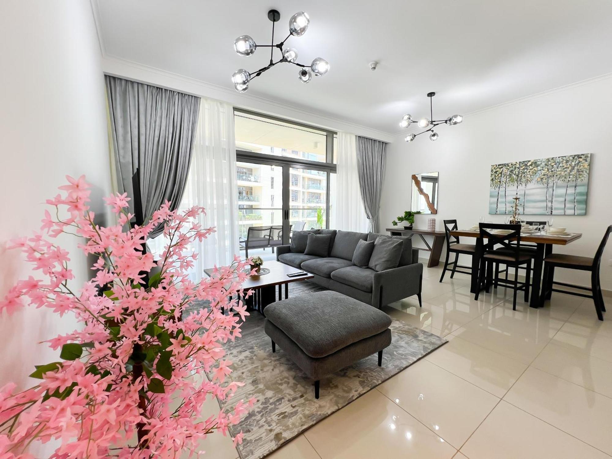 Luxurious New Brand 2br At Mulberry 2 At Park Heights Building A2 - Hills Apartment *