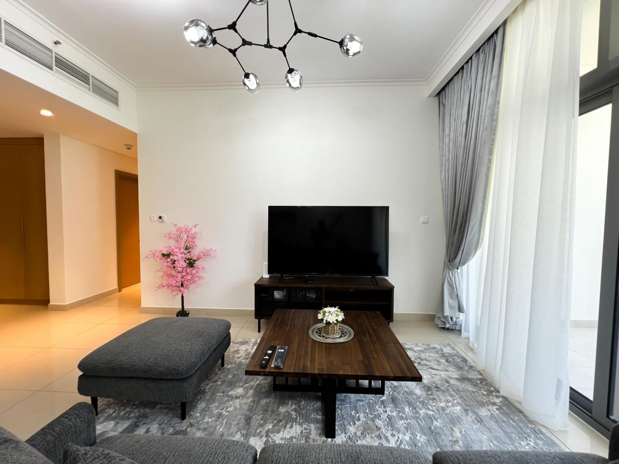 Luxurious New Brand 2br At Mulberry 2 At Park Heights Building A2 - Hills Dubai