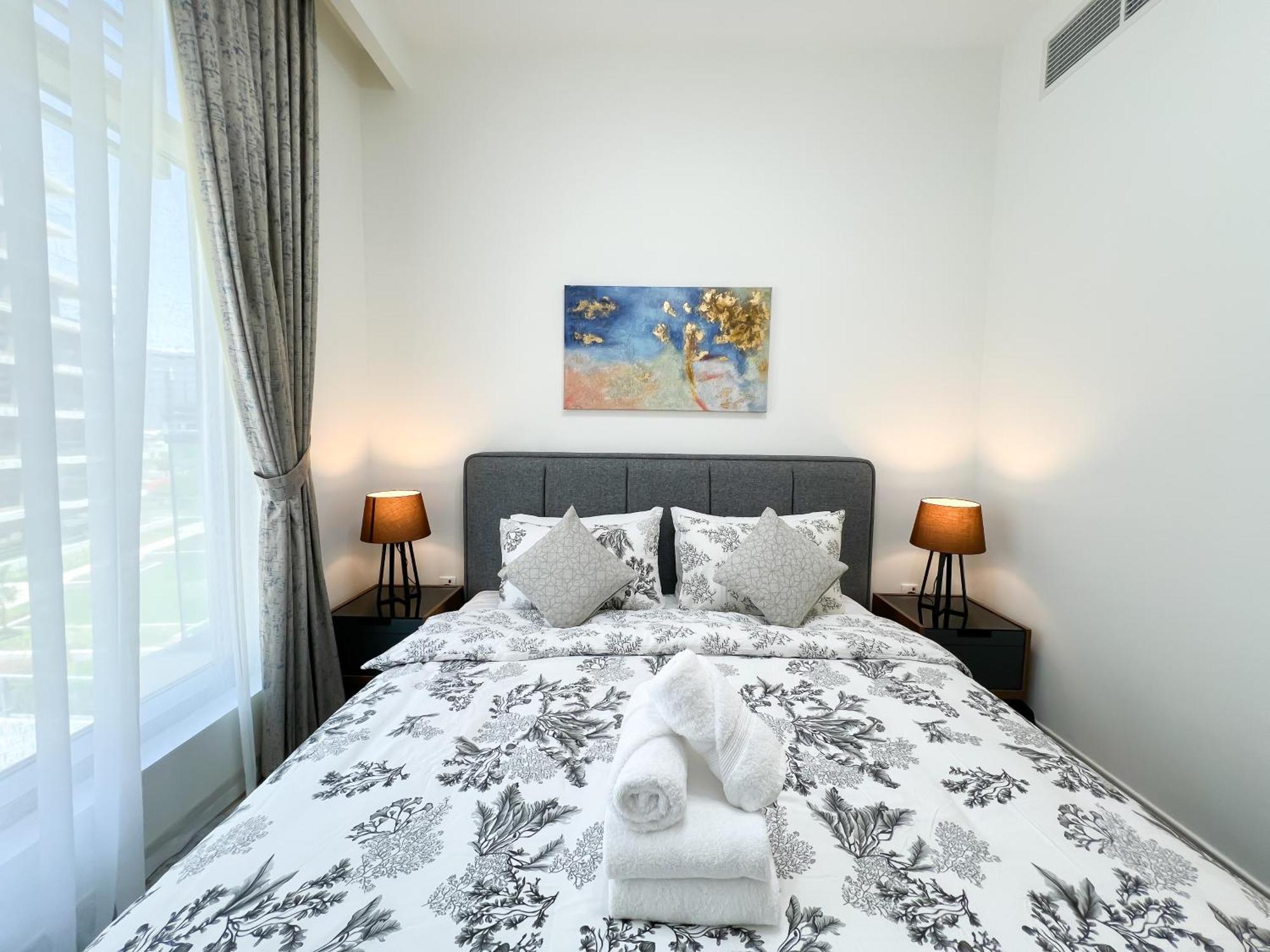 Apartment Luxurious New Brand 2br At Mulberry 2 At Park Heights Building A2 - Hills Dubai