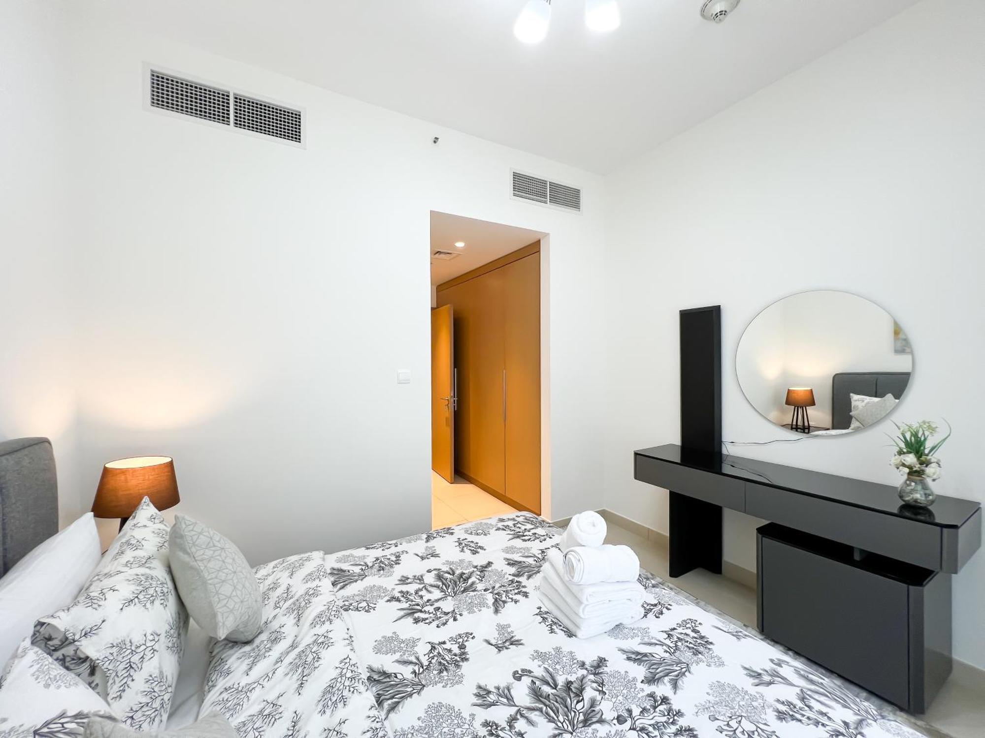 Luxurious New Brand 2br At Mulberry 2 At Park Heights Building A2 - Hills Apartment