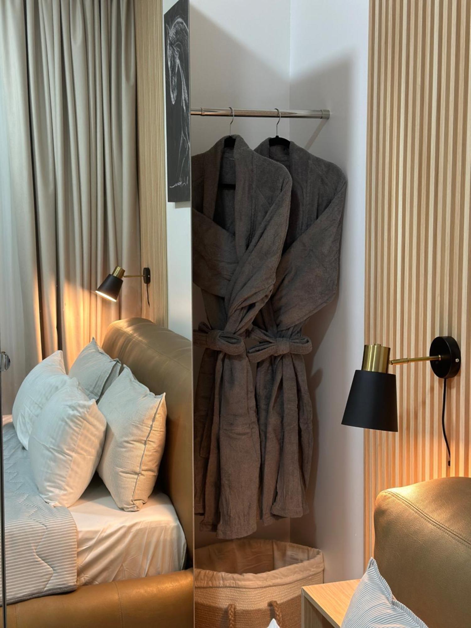 Modern 1br In Marina With Sea View Apartment *