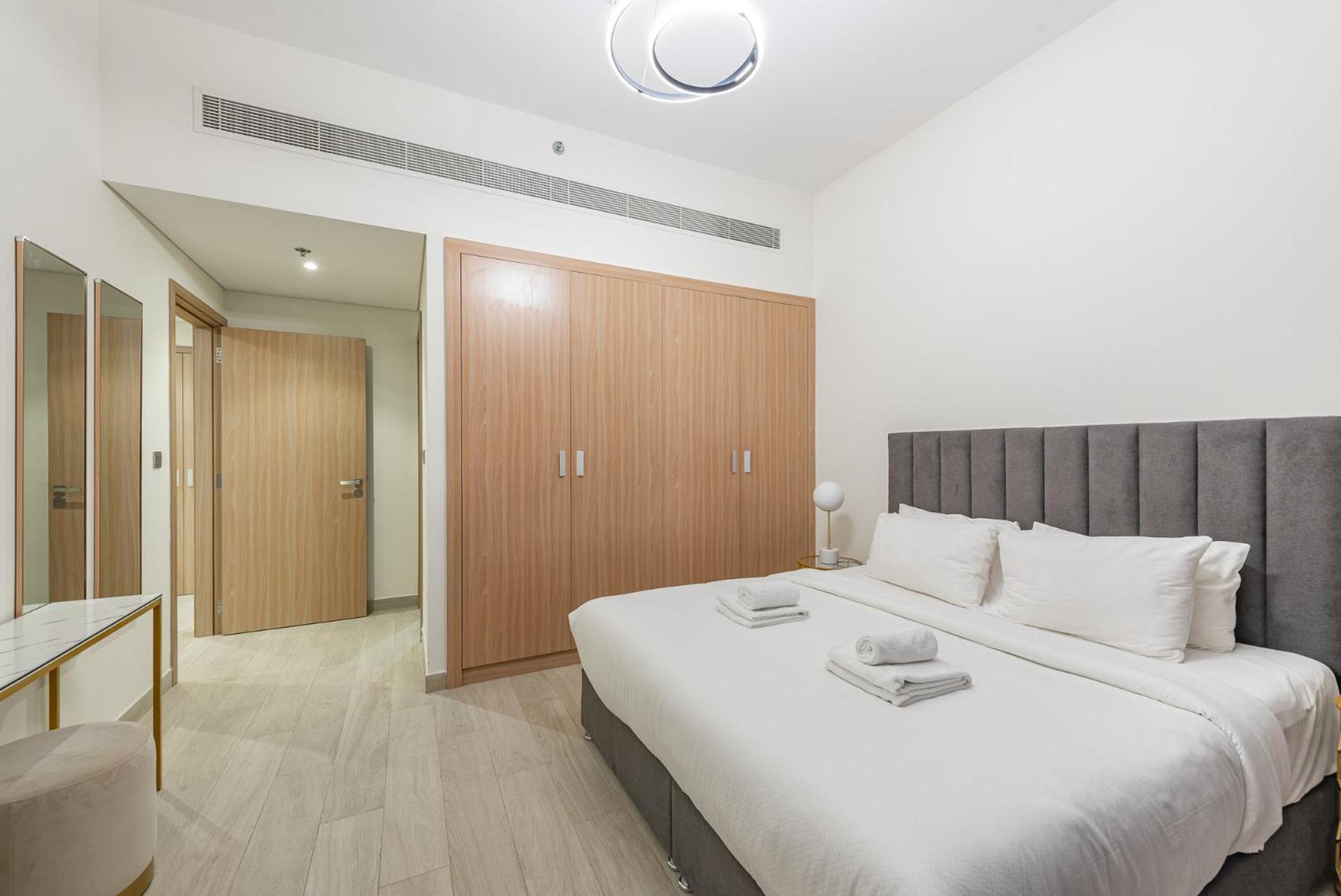 Apartment Cozy & Convenient 1br Haven In Al Jaddaf Dubai
