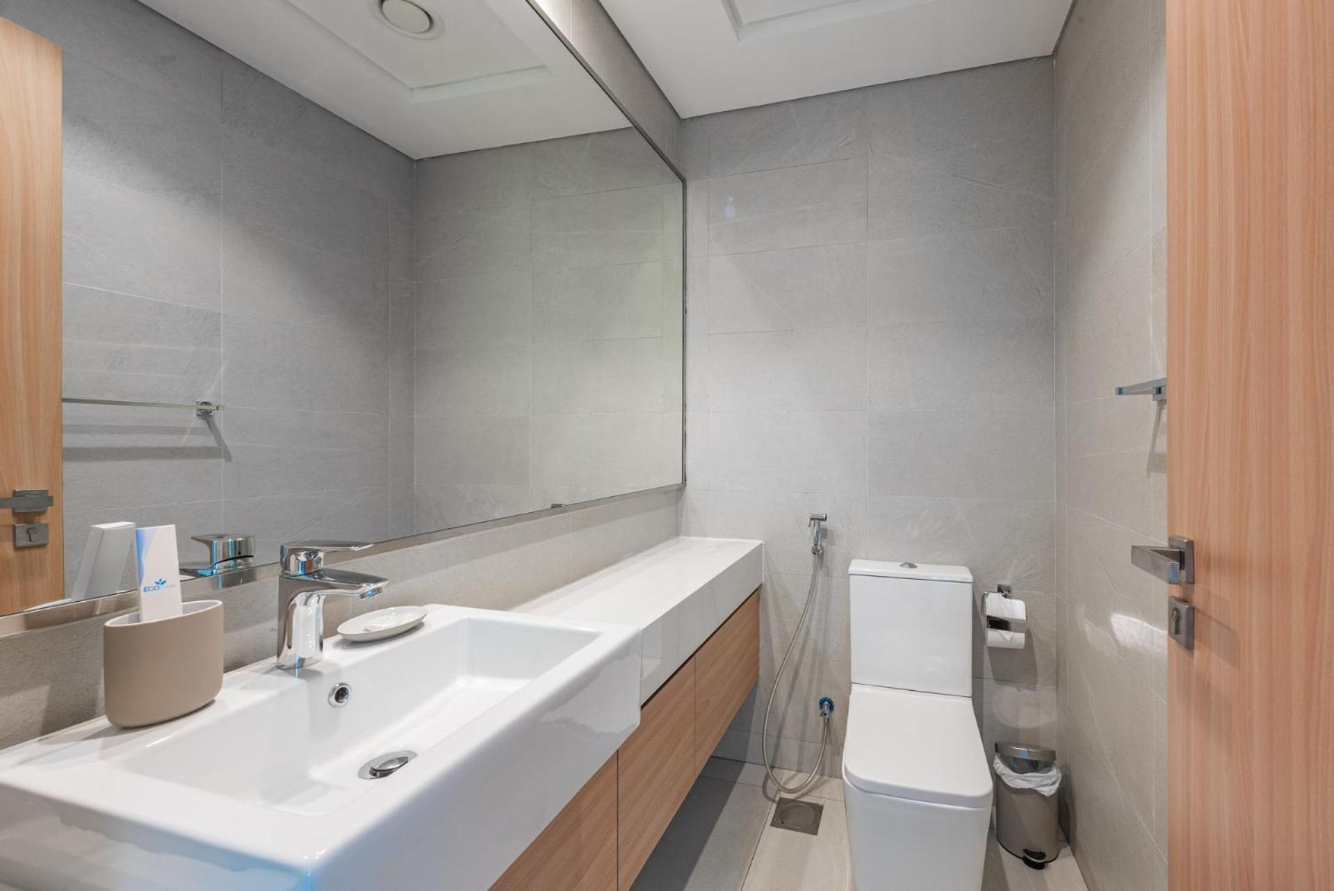 Apartment Cozy & Convenient 1br Haven In Al Jaddaf *