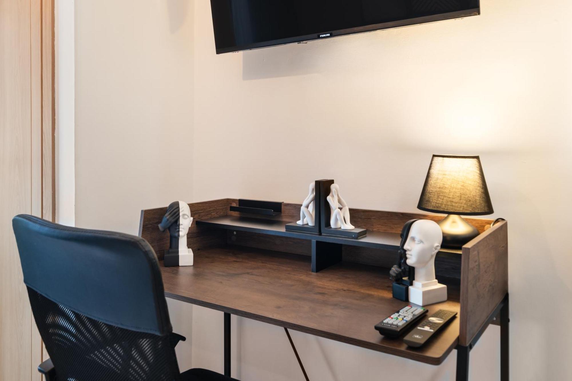 Furnished For Rent In Goldcrest Views, Jlt Apartment