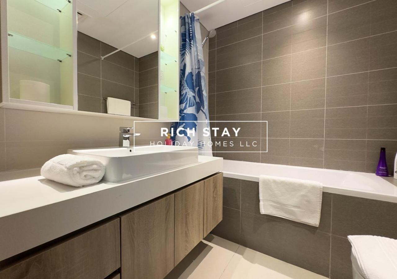 Alluring 2br At Liv Residences In Marina By Rich Apartment