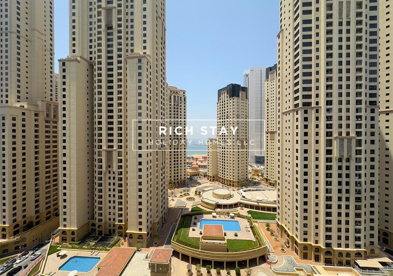 Apartment Alluring 2br At Liv Residences In Marina By Rich Dubai