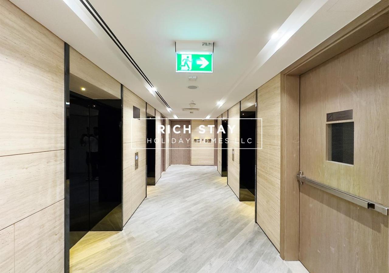 Alluring 2br At Liv Residences In Marina By Rich *