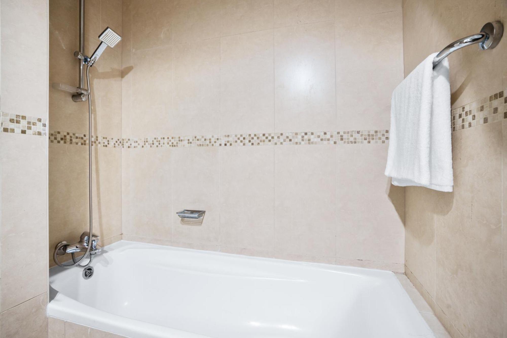 Furnished For Rent In Goldcrest Views, Jlt * Dubai