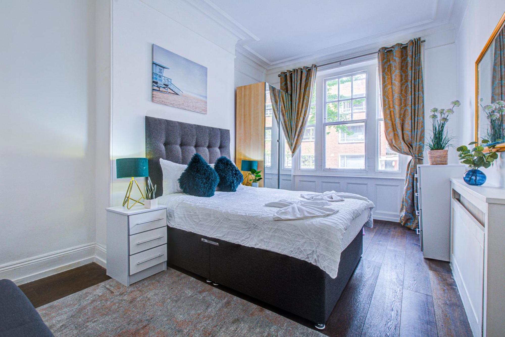 Tower, Al Tahani Street, Downtown - Business Bay Apartment Dubai