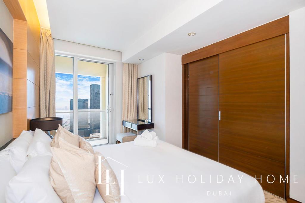 Lux The Emaar Fashion Avenue 2 Apartment Dubai