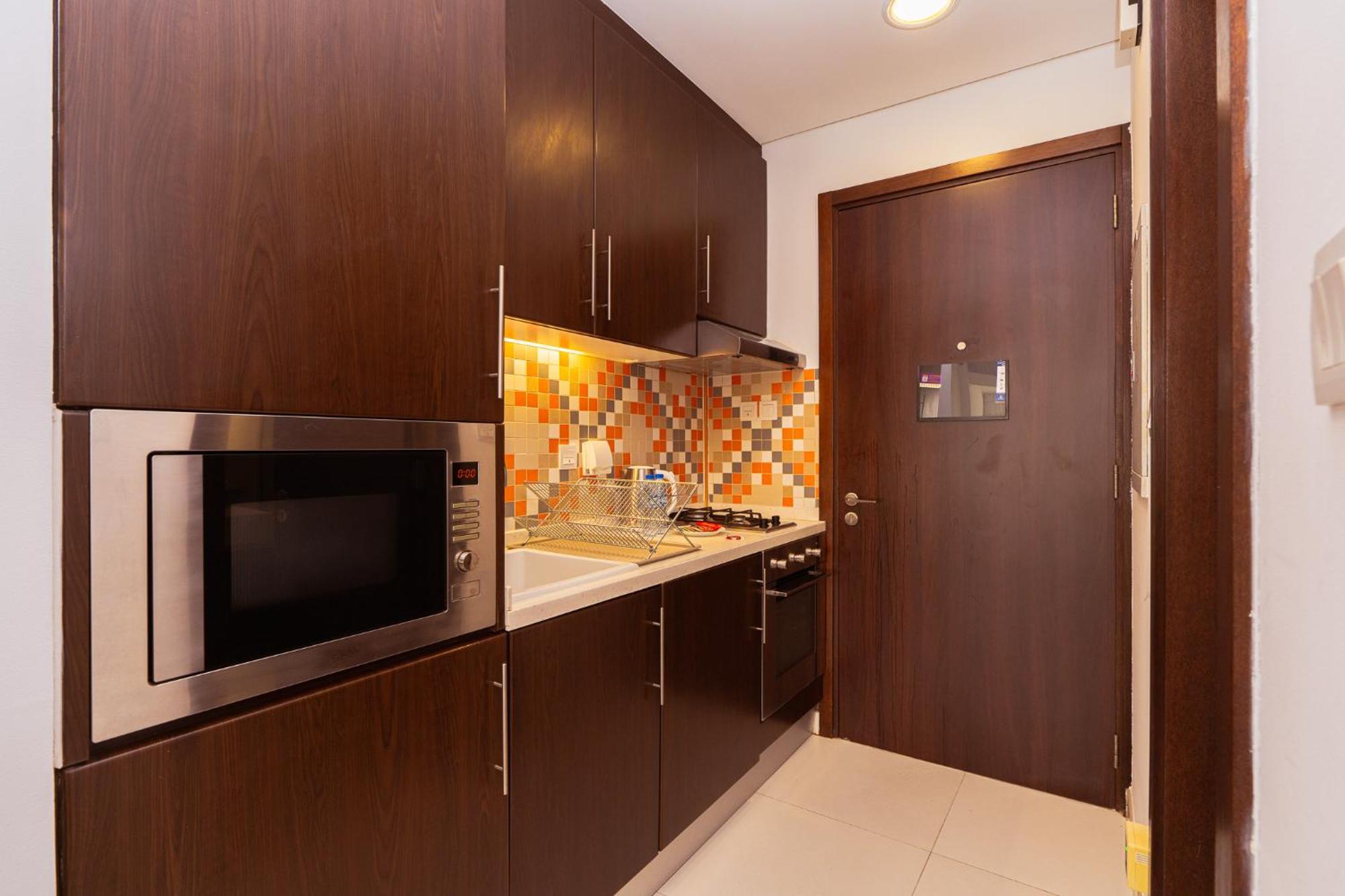 Apartment On The Palm Dubai