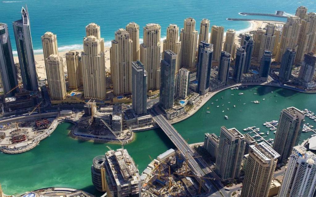 Apartment Elegant 10 Minutes From Marina Dubai
