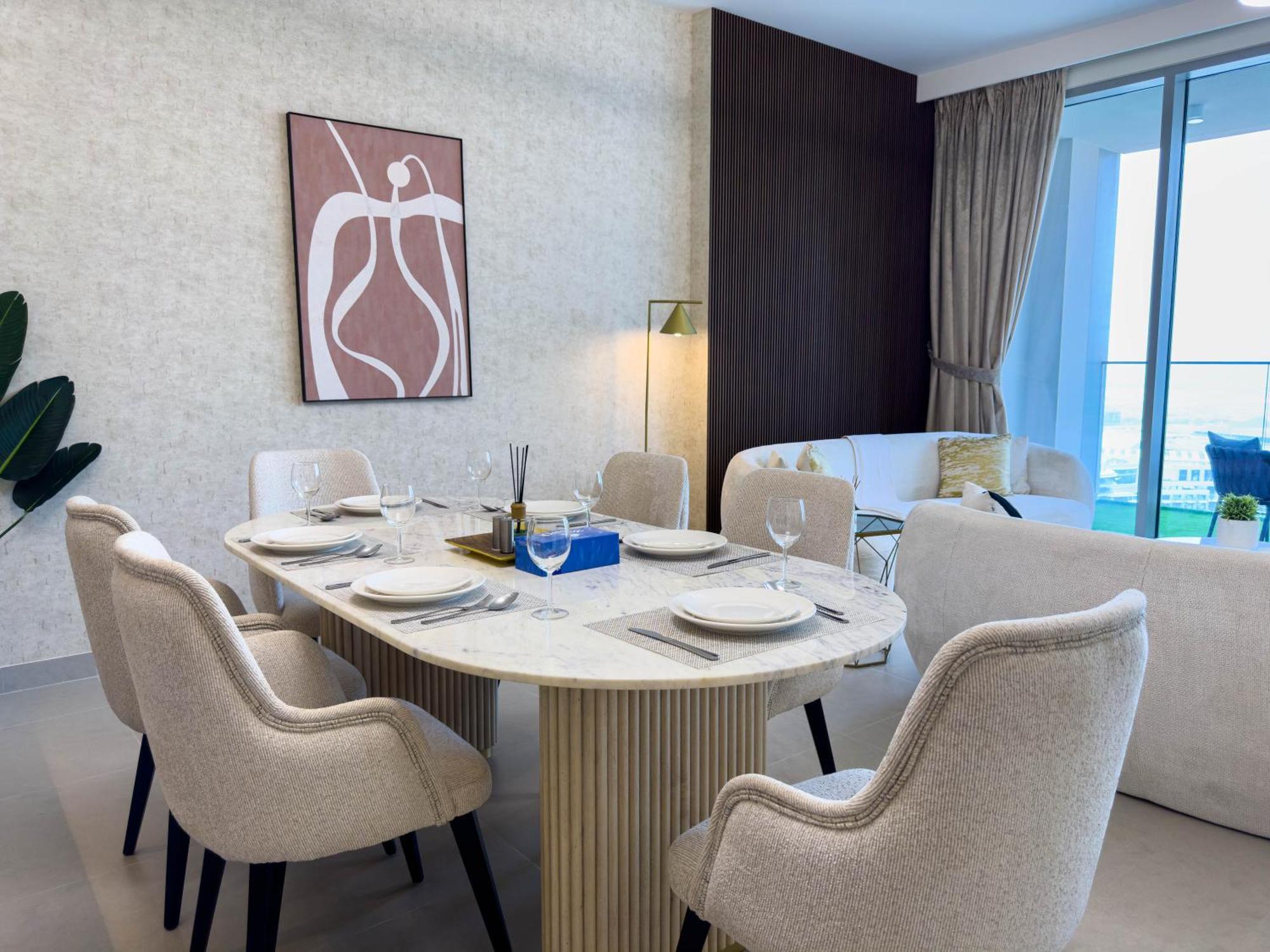Naseem - Downtown Gem 4br Apt: Burj View Bliss Apartment