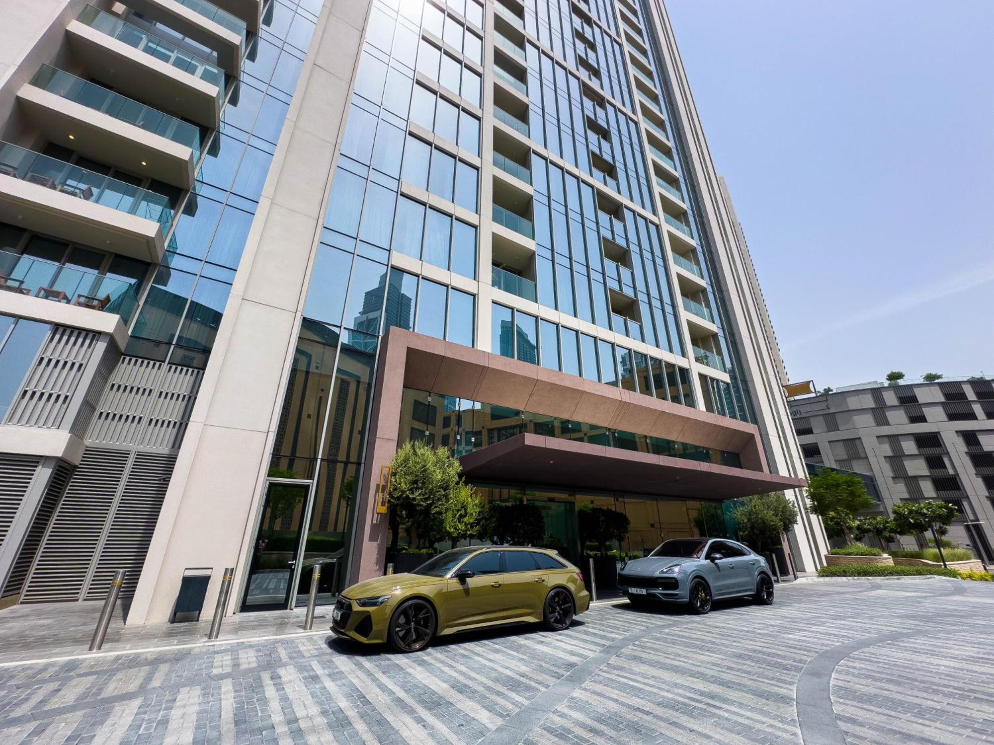 Naseem - Downtown Gem 4br Apt: Burj View Bliss *
