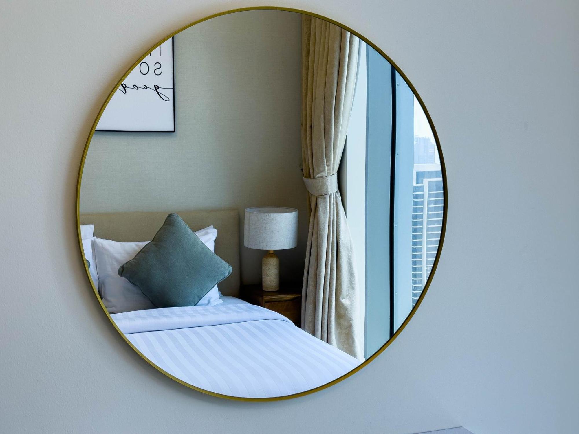 Naseem - Downtown Gem 4br Apt: Burj View Bliss Dubai