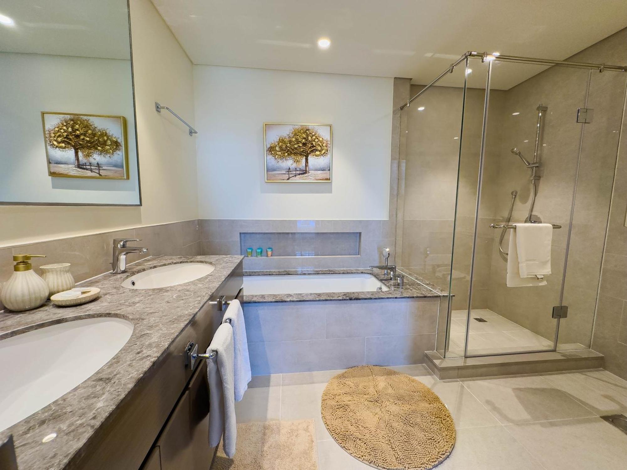 Naseem - Downtown Gem 4br Apt: Burj View Bliss *