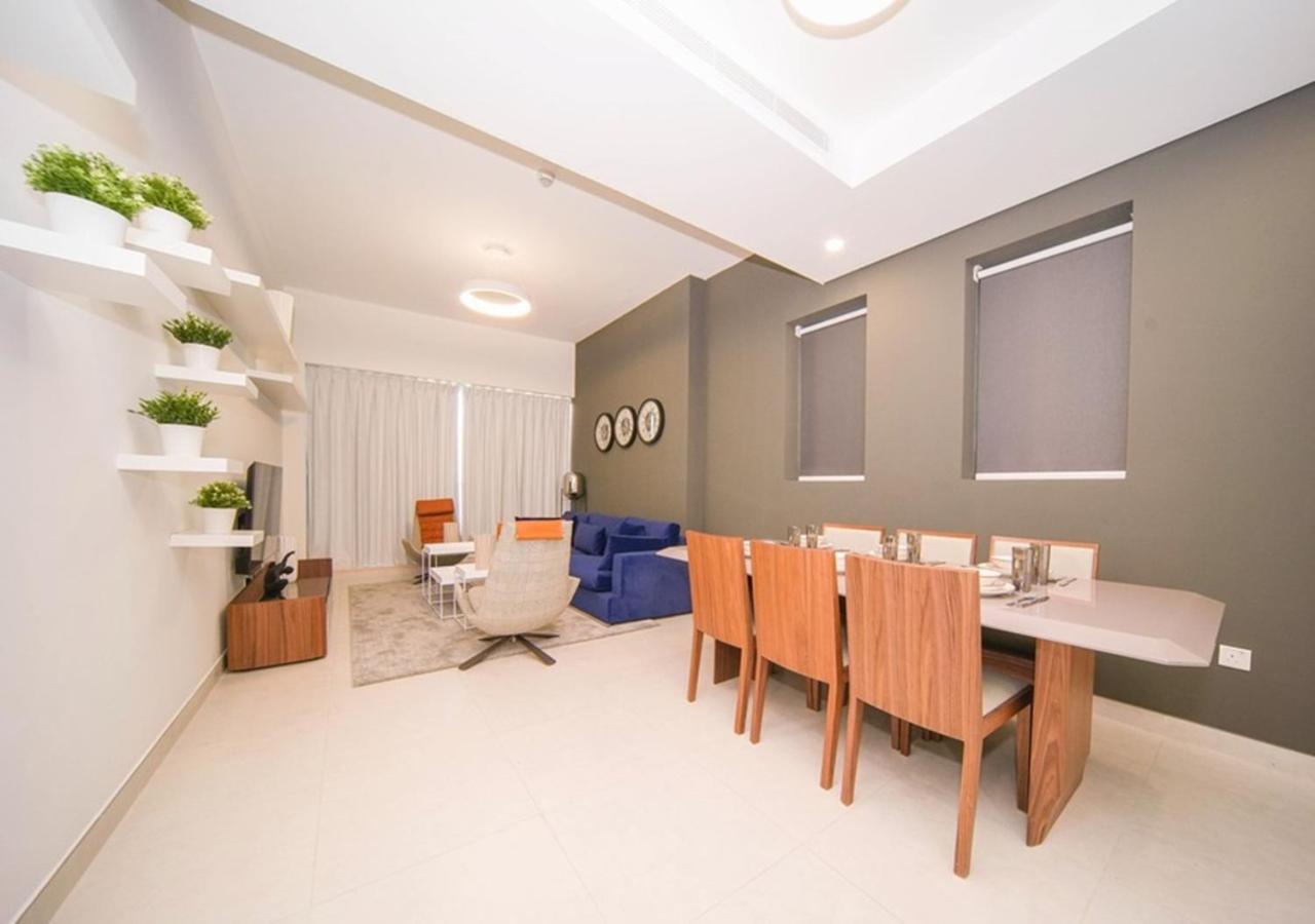 Elegant 2br View With Rooftop Pool The Bay *