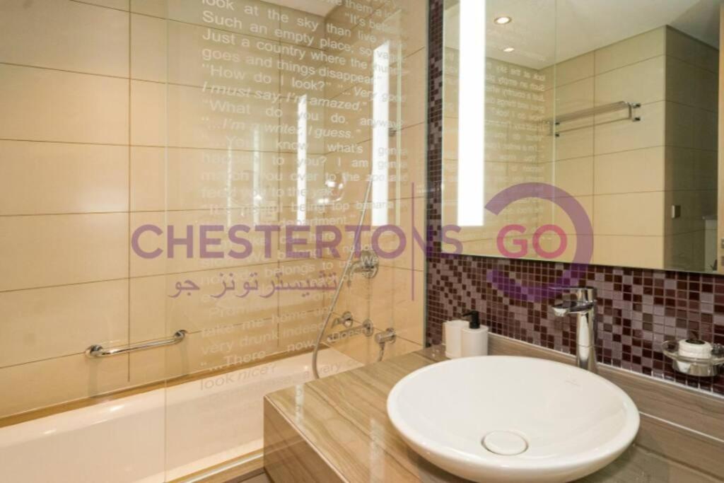Chestertons Go - Damac Paramount Towers - Business Bay Apartment *