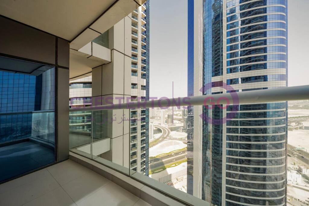 Chestertons Go - Damac Paramount Towers - Business Bay Apartment