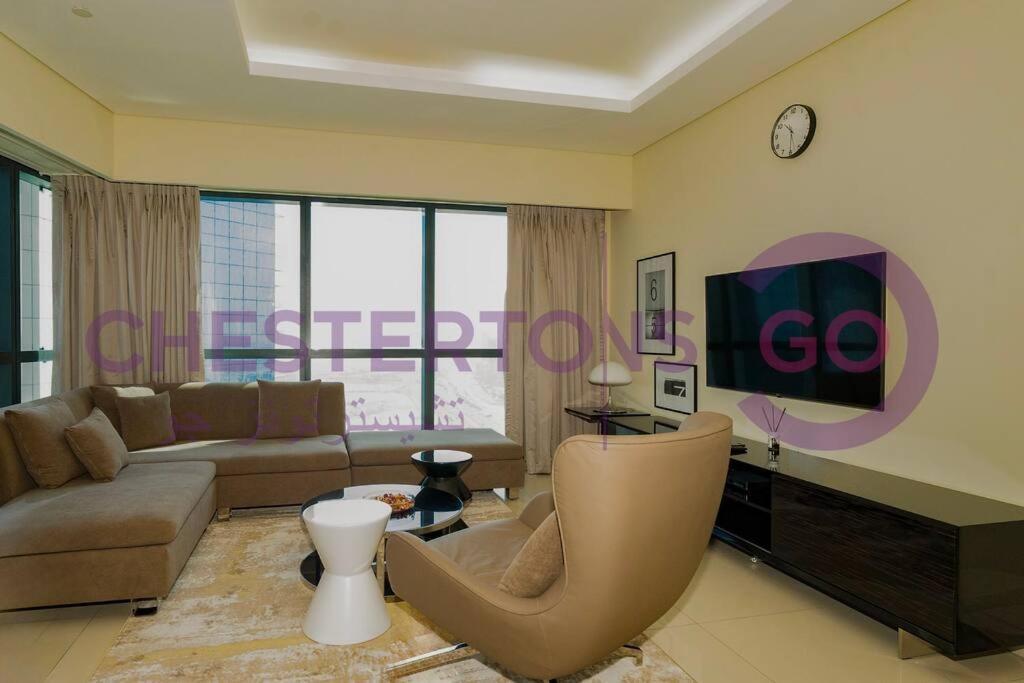 Chestertons Go - Damac Paramount Towers - Business Bay * Dubai