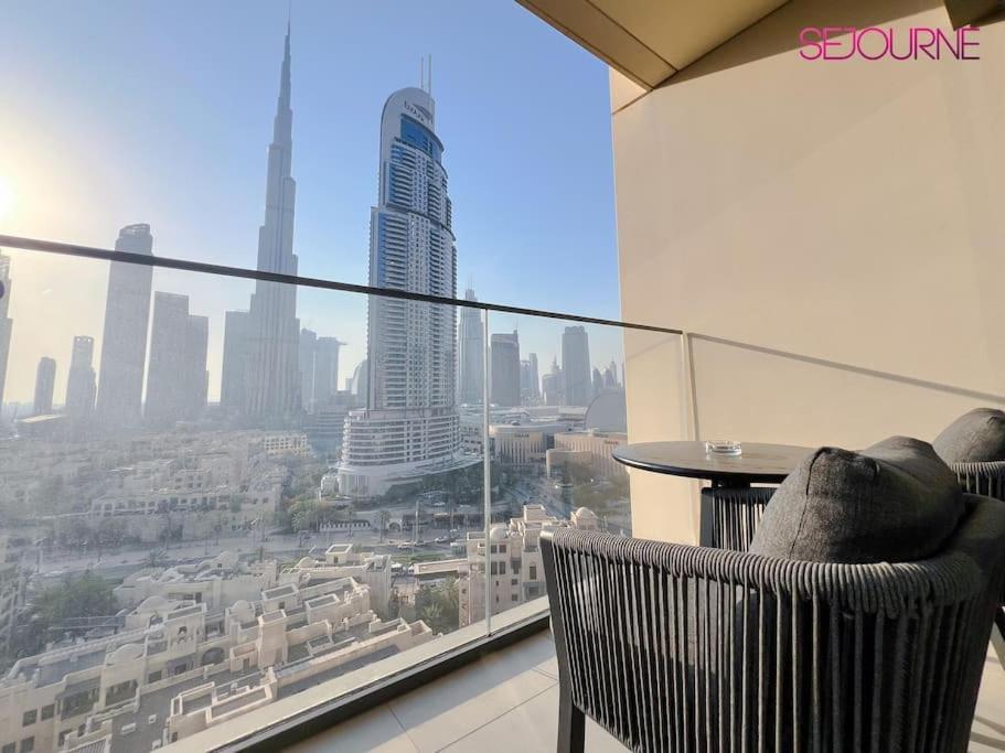 2br Stunning Full Burj Khalifa View *