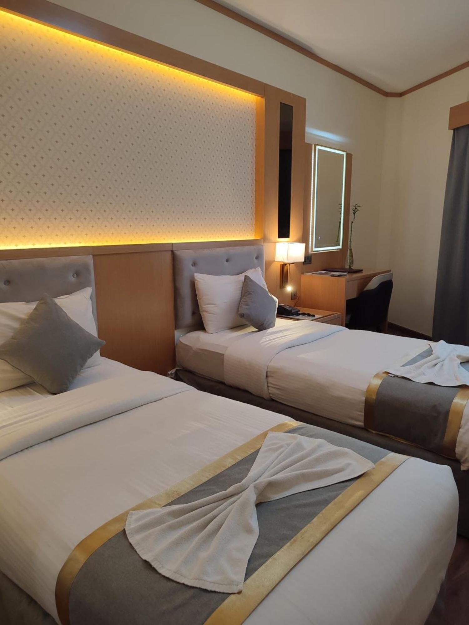 Hotel York International 3*