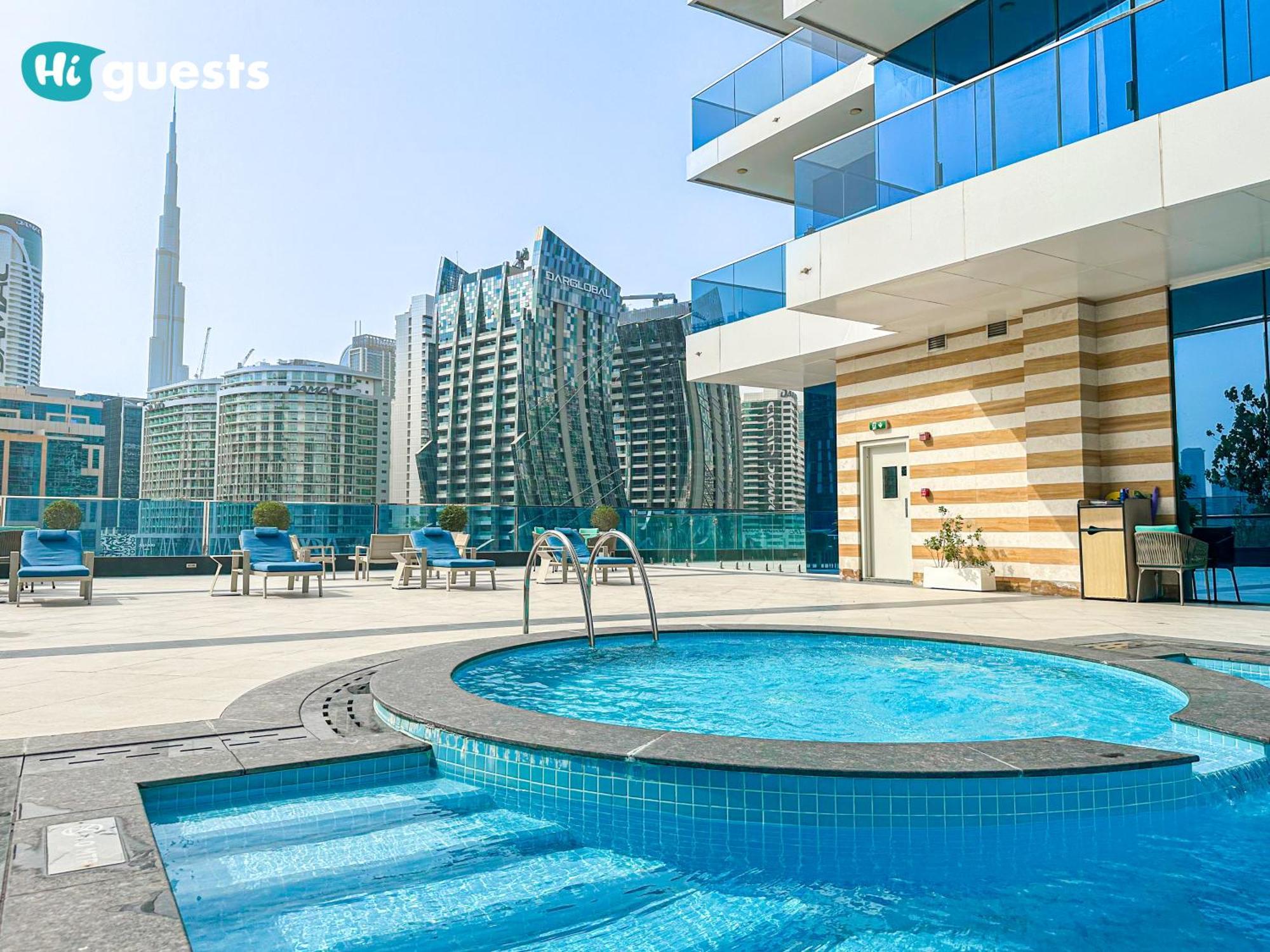 Apartment Higuests - Stylish Urban Escape In Waves Tower By Kasco