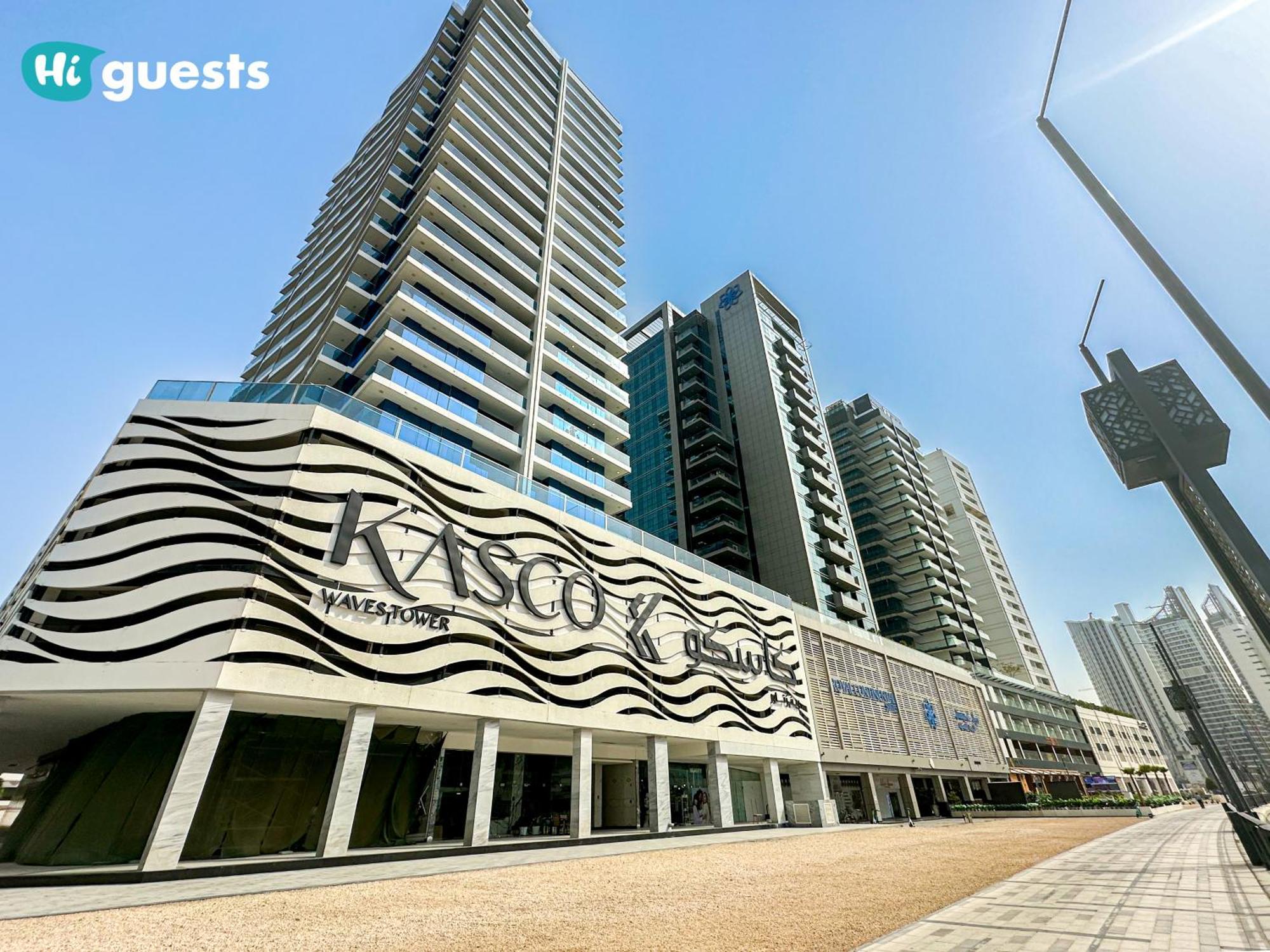 Apartment Higuests - Stylish Urban Escape In Waves Tower By Kasco Dubai