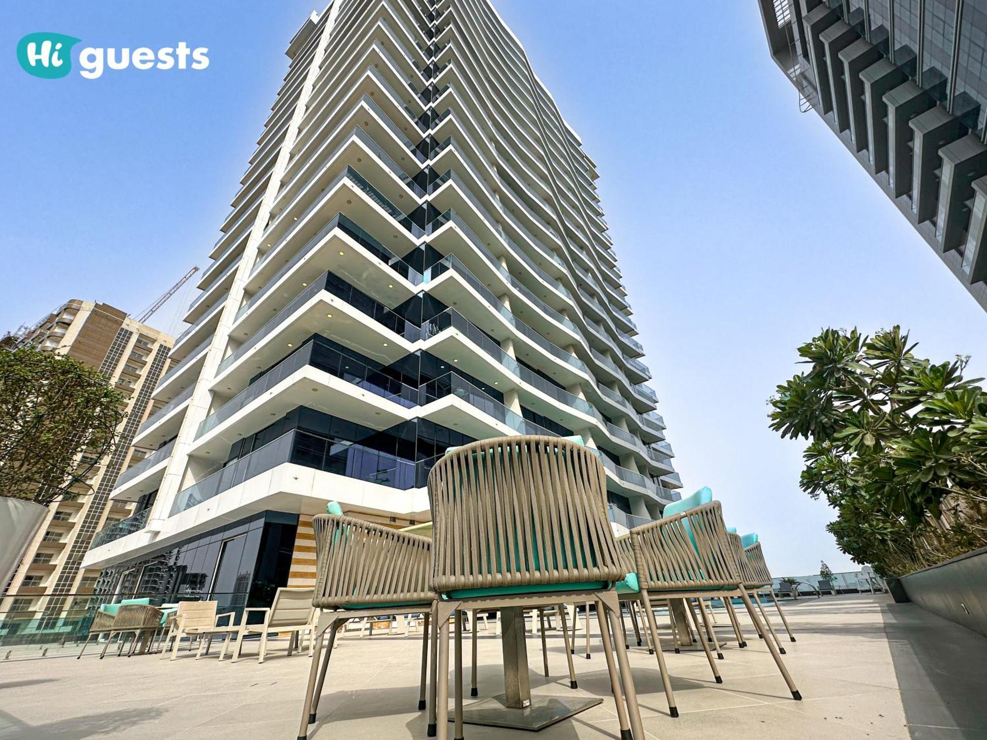 Apartment Higuests - Stylish Urban Escape In Waves Tower By Kasco *