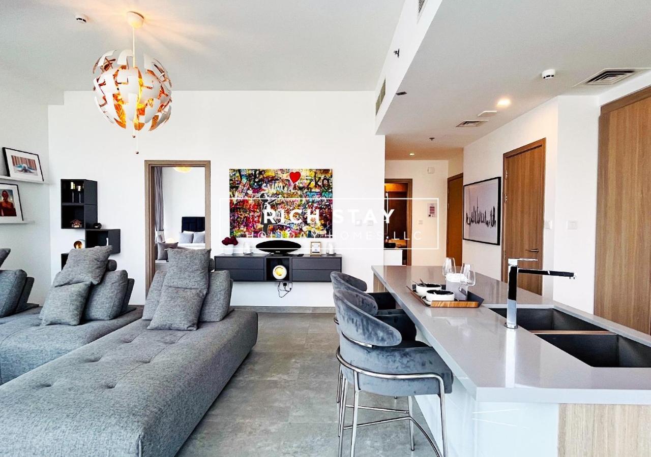 Exquisite 1br In Stella Maris, Marina & Sea View Apartment Dubai