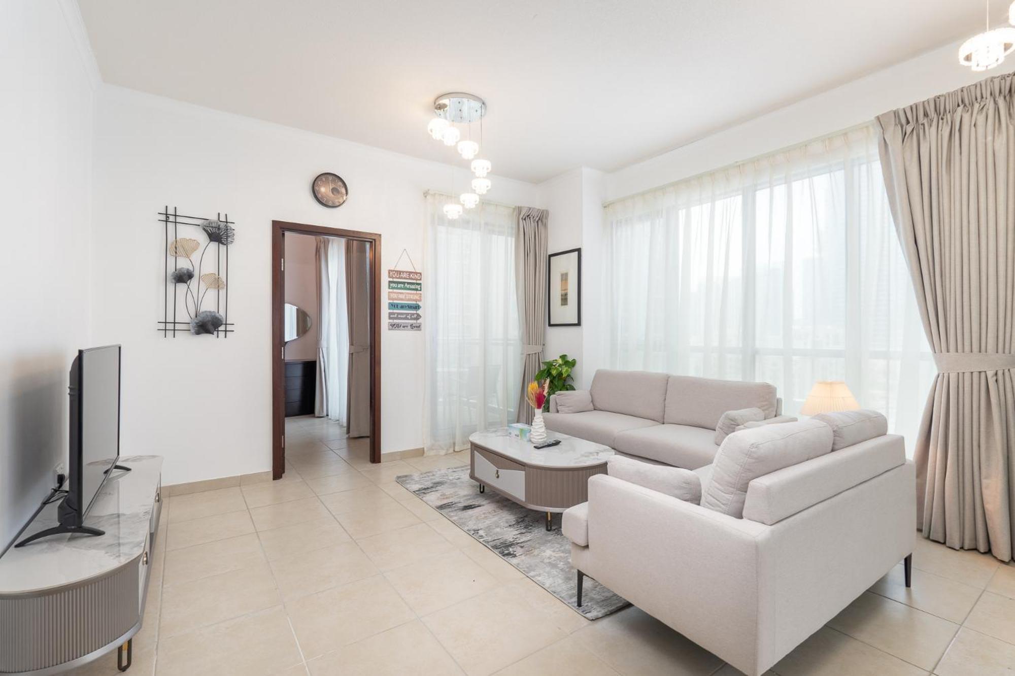 Charming 1br - Downtown, Apartment *