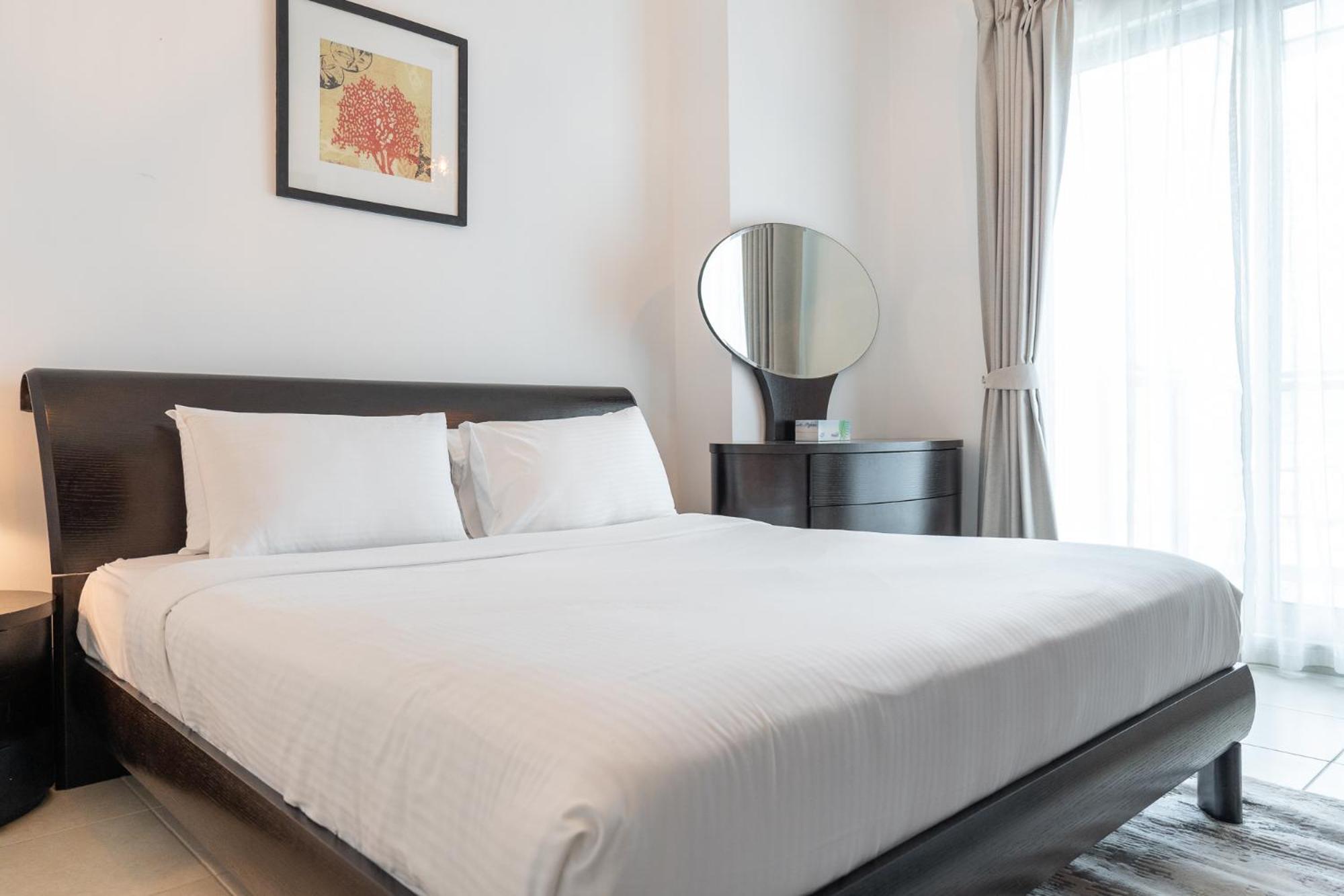 Apartment Charming 1br - Downtown, *
