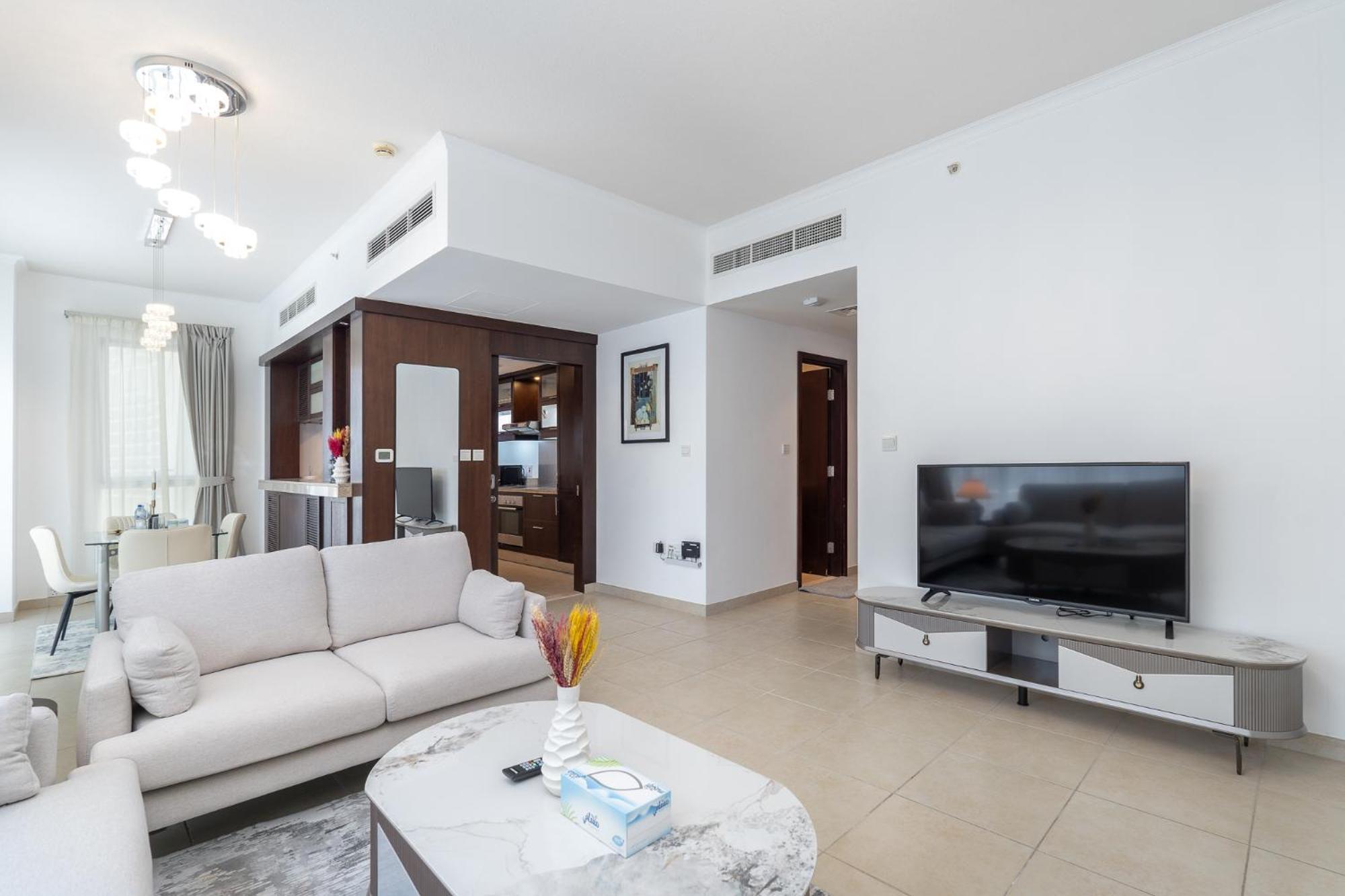 Charming 1br - Downtown, *