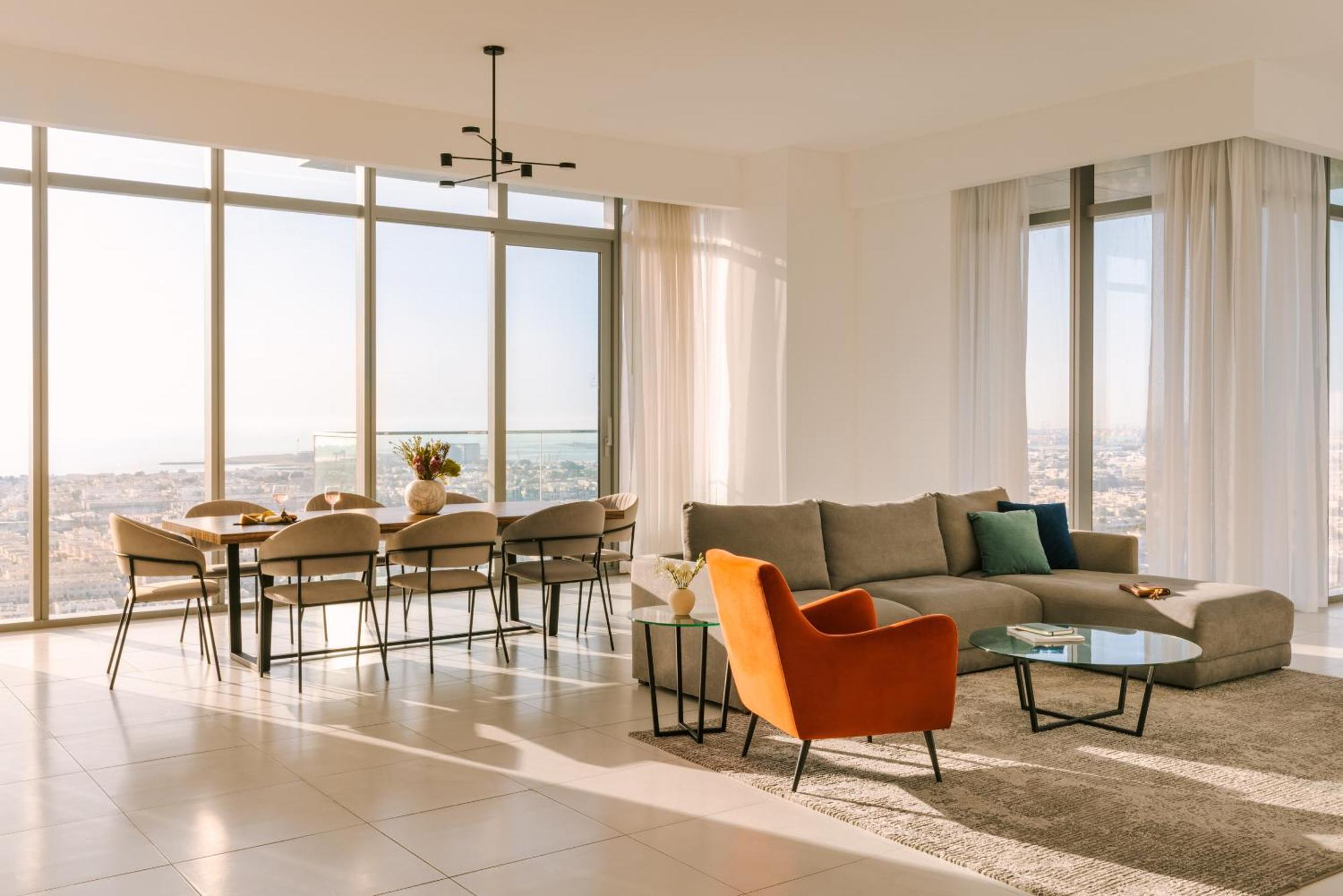 Sonder Downtown Towers
