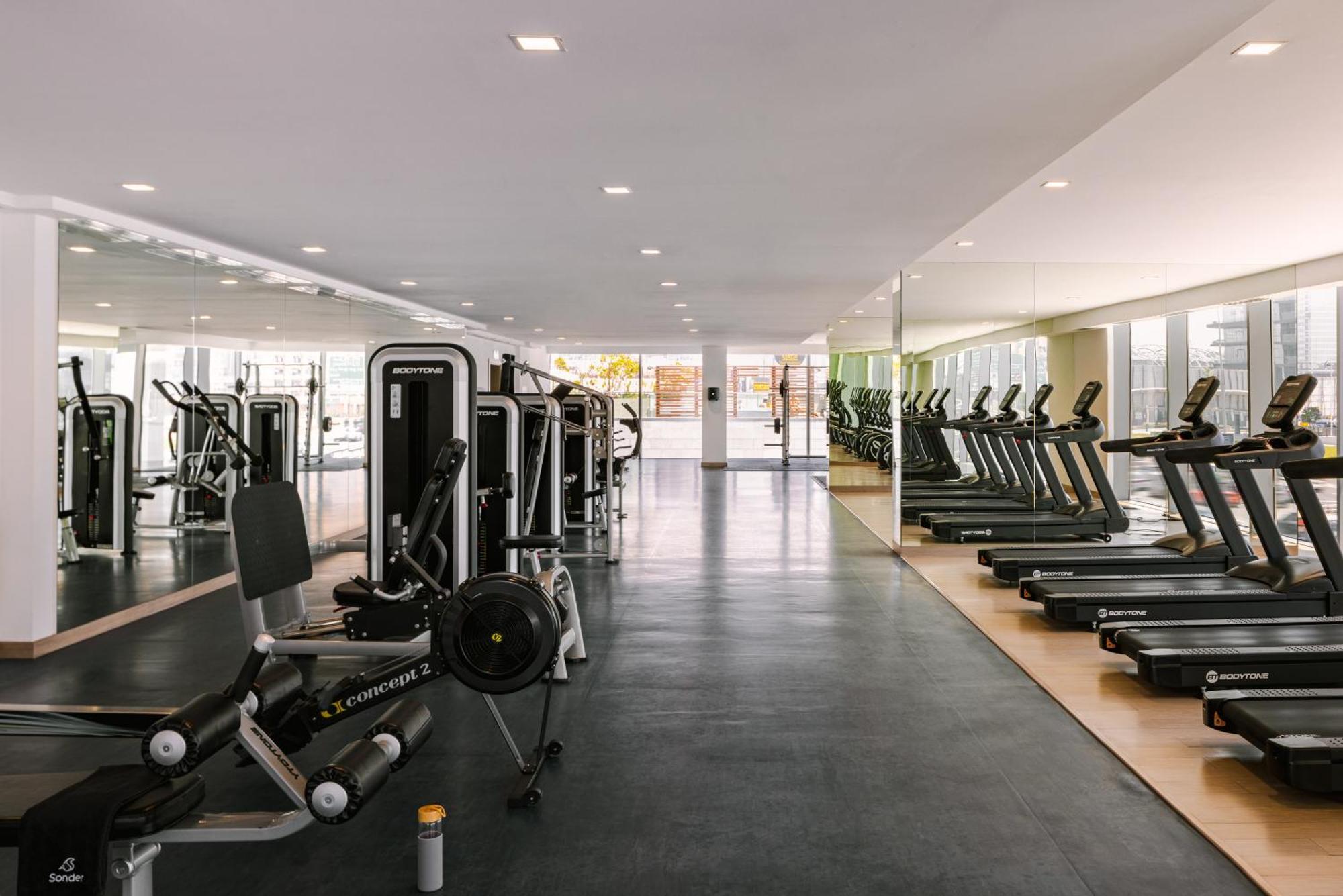 Sonder Downtown Towers Aparthotel