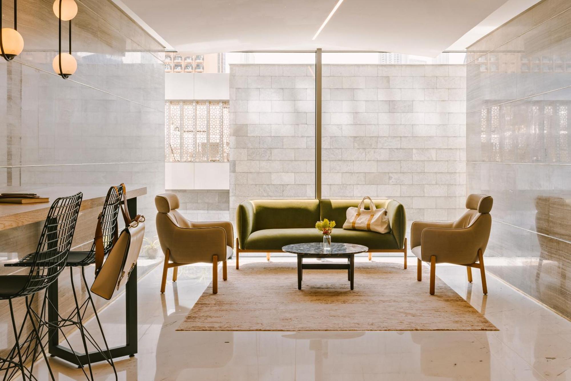Sonder Downtown Towers Aparthotel 4*