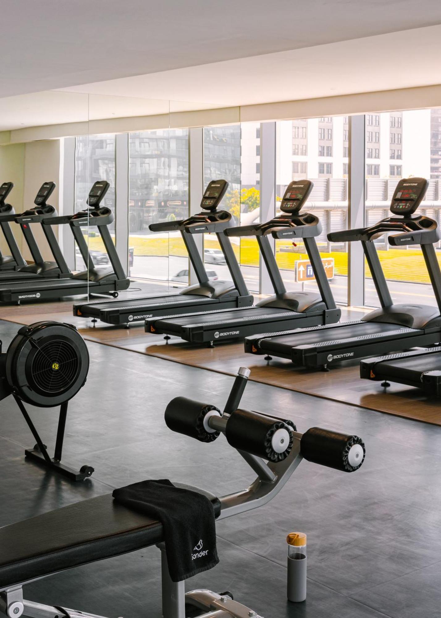 Sonder Downtown Towers 4*