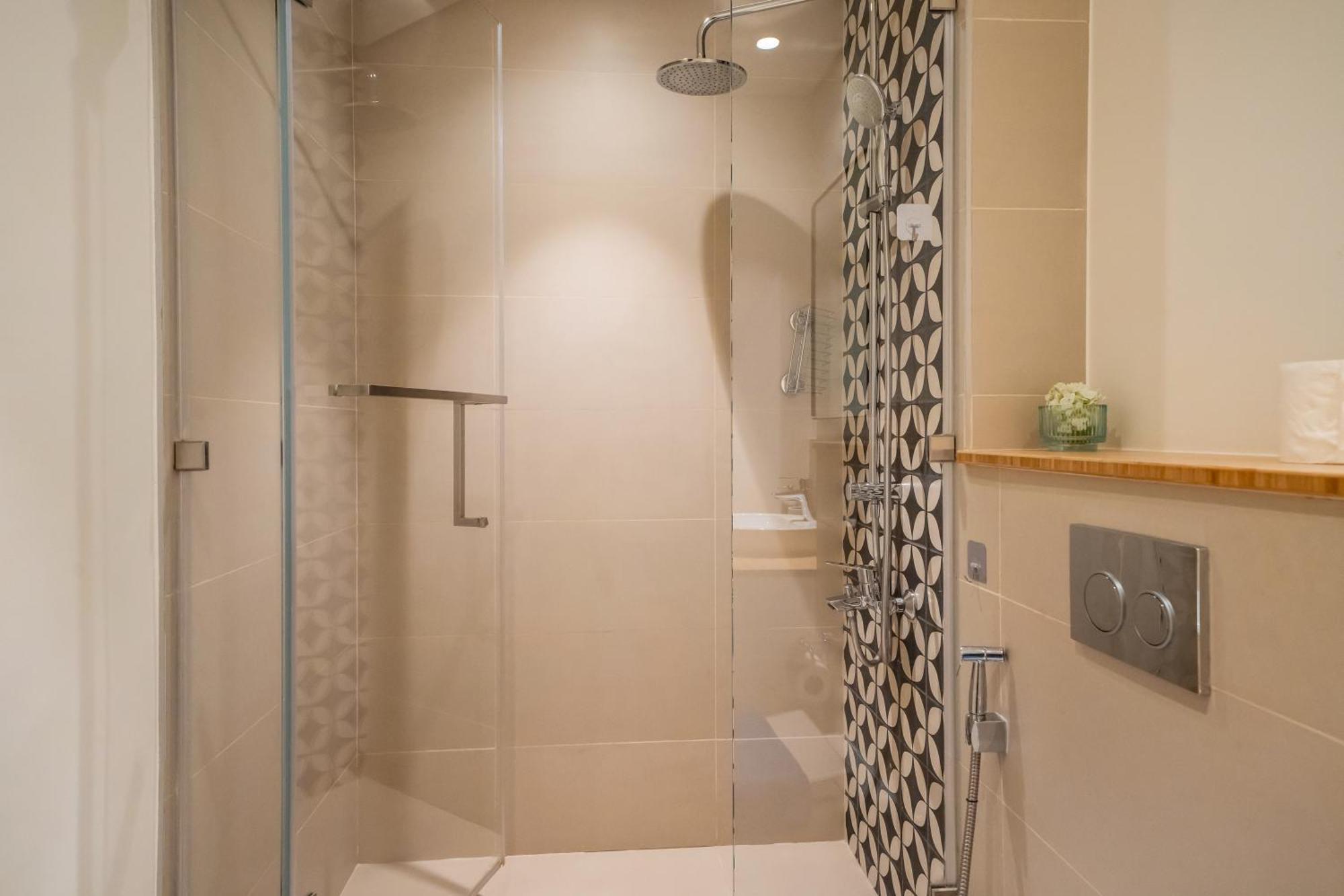 Newarabian Collective 2 Tower Hills - 2br Apartment Dubai