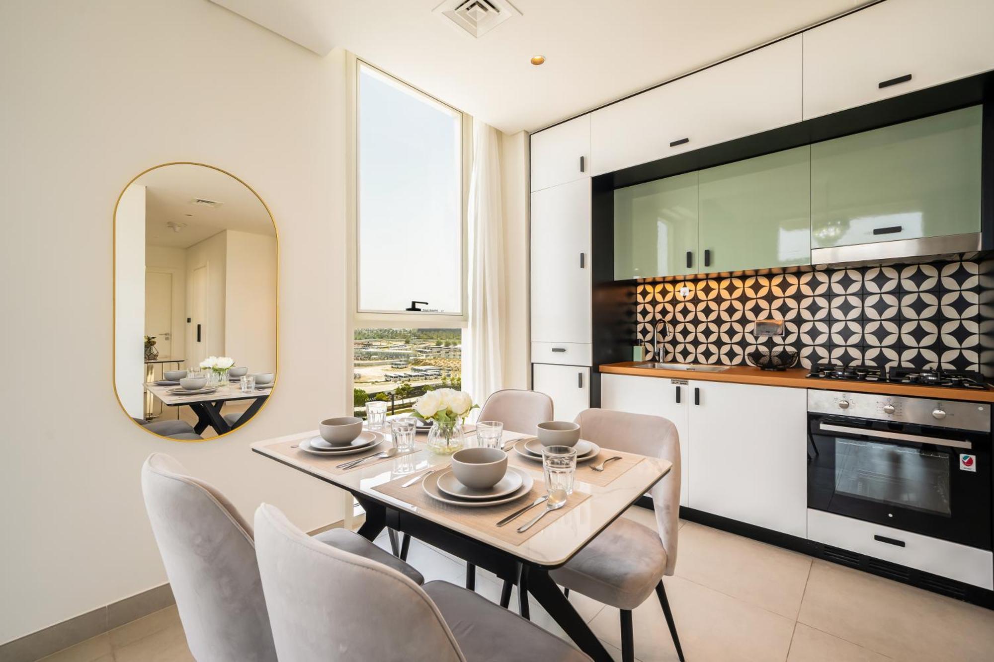 Newarabian Collective 2 Tower Hills - 2br *