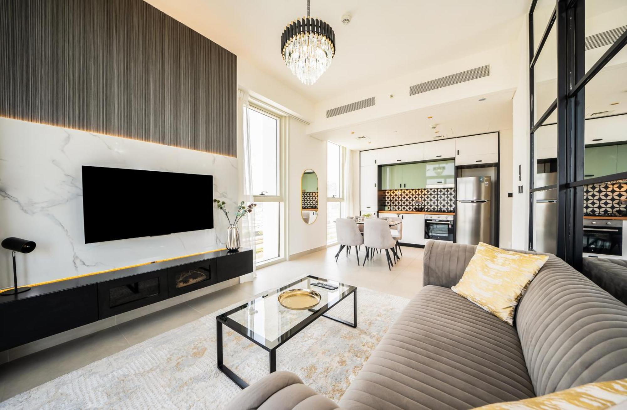 Newarabian Collective 2 Tower Hills - 2br