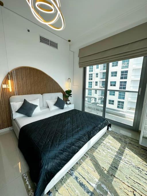Apartment Marina View High Floor Huge In Marina