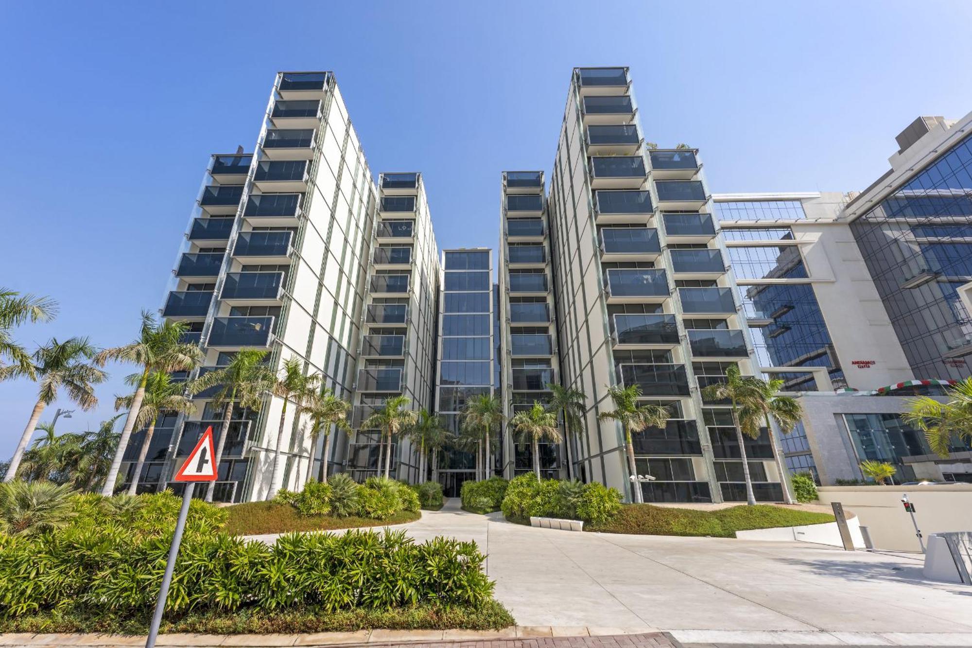 Vayk - Ultra Luxury Muraba Residences On The Palm Apartment *