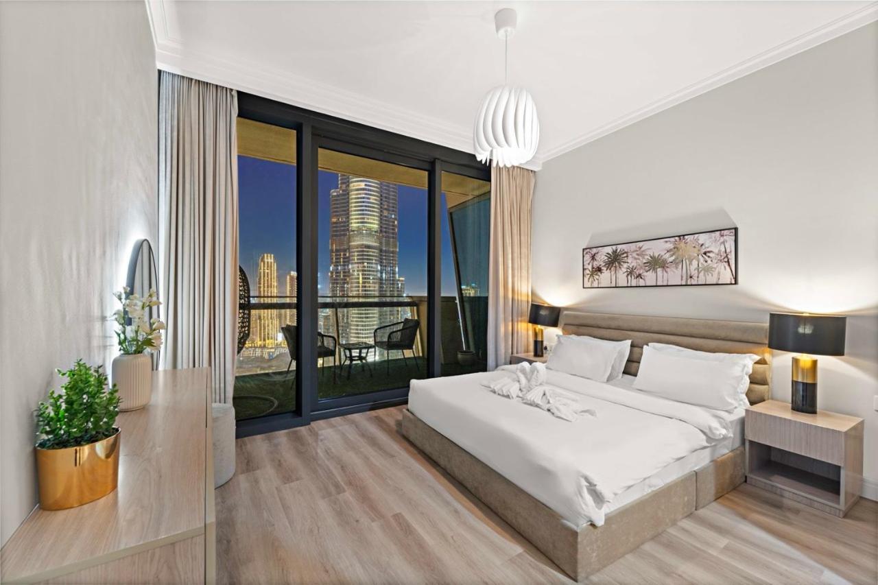 First Class 3br With Full Burj Khalifa And Fountain View Apartment