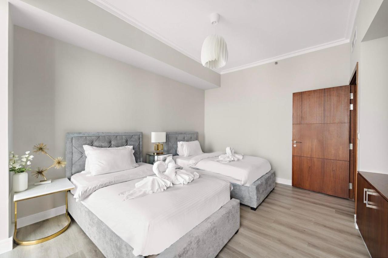 First Class 3br With Full Burj Khalifa And Fountain View Apartment