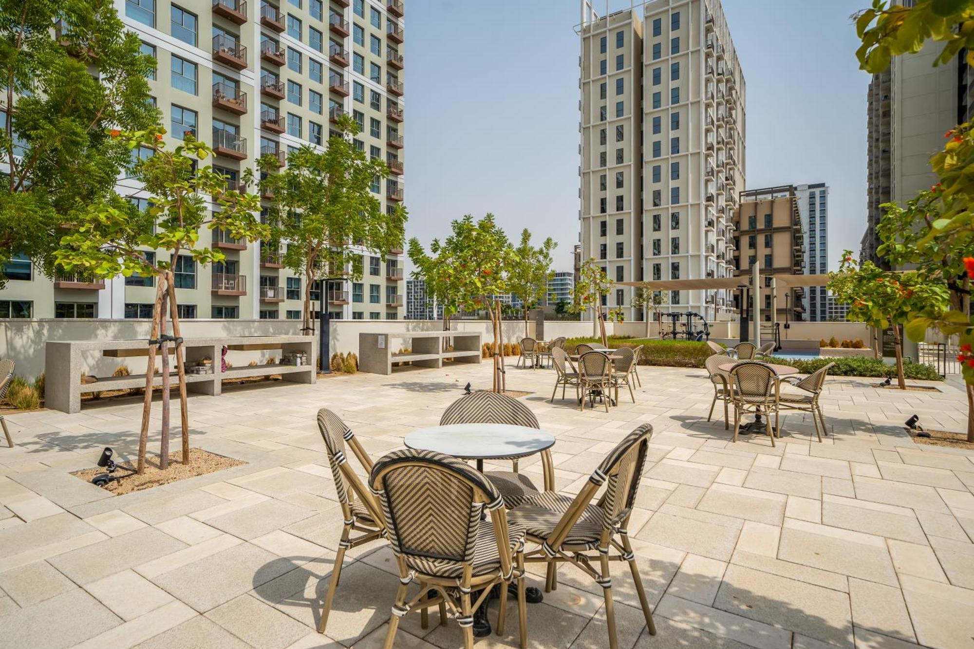 Newarabian Collective 2 Tower Hills - 2br * Dubai
