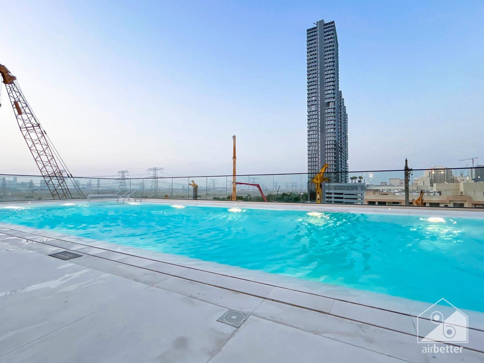 Chic 1-br & Balcony In Binghatti Heights Apartment *
