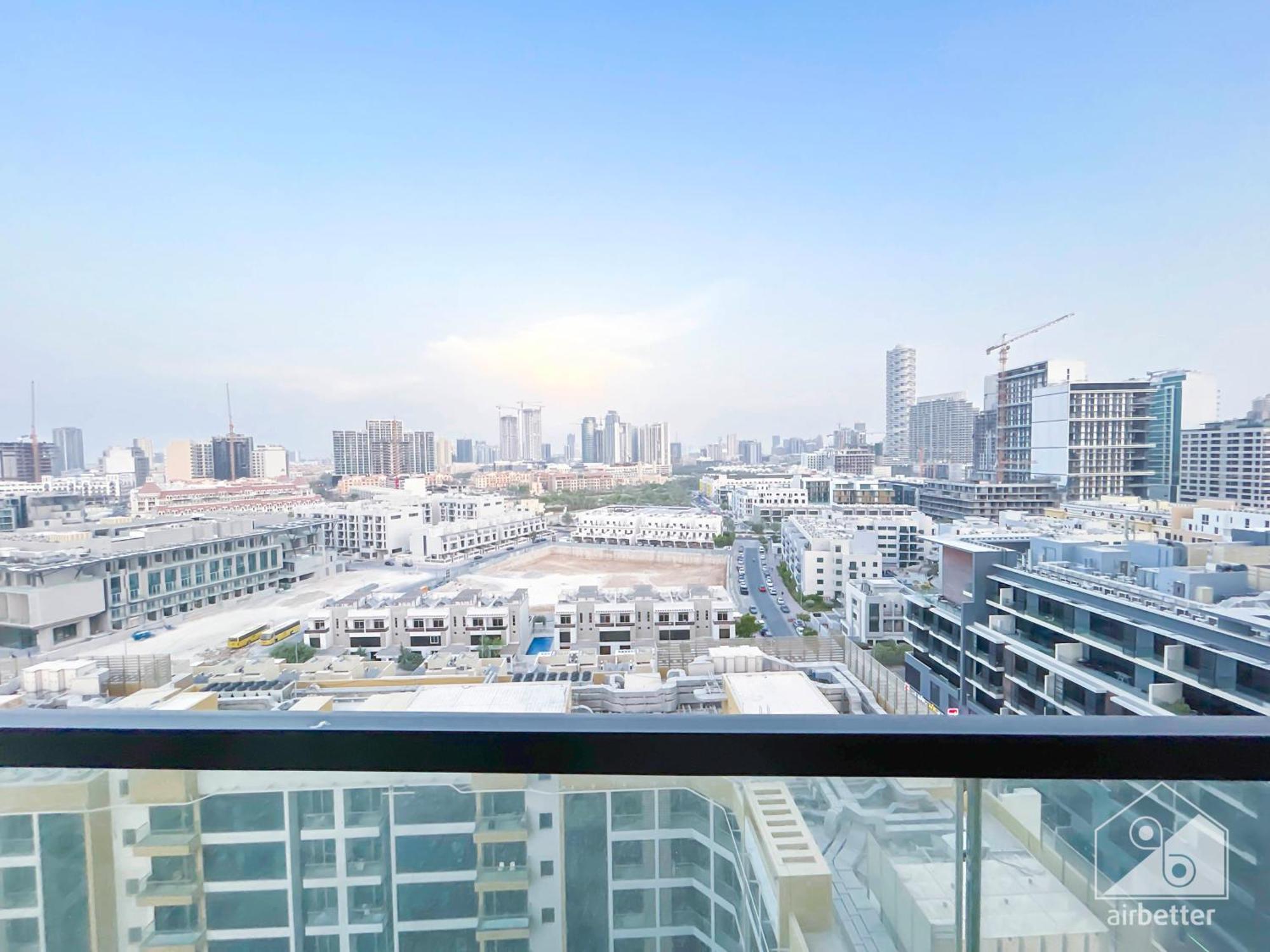 Chic 1-br & Balcony In Binghatti Heights Apartment