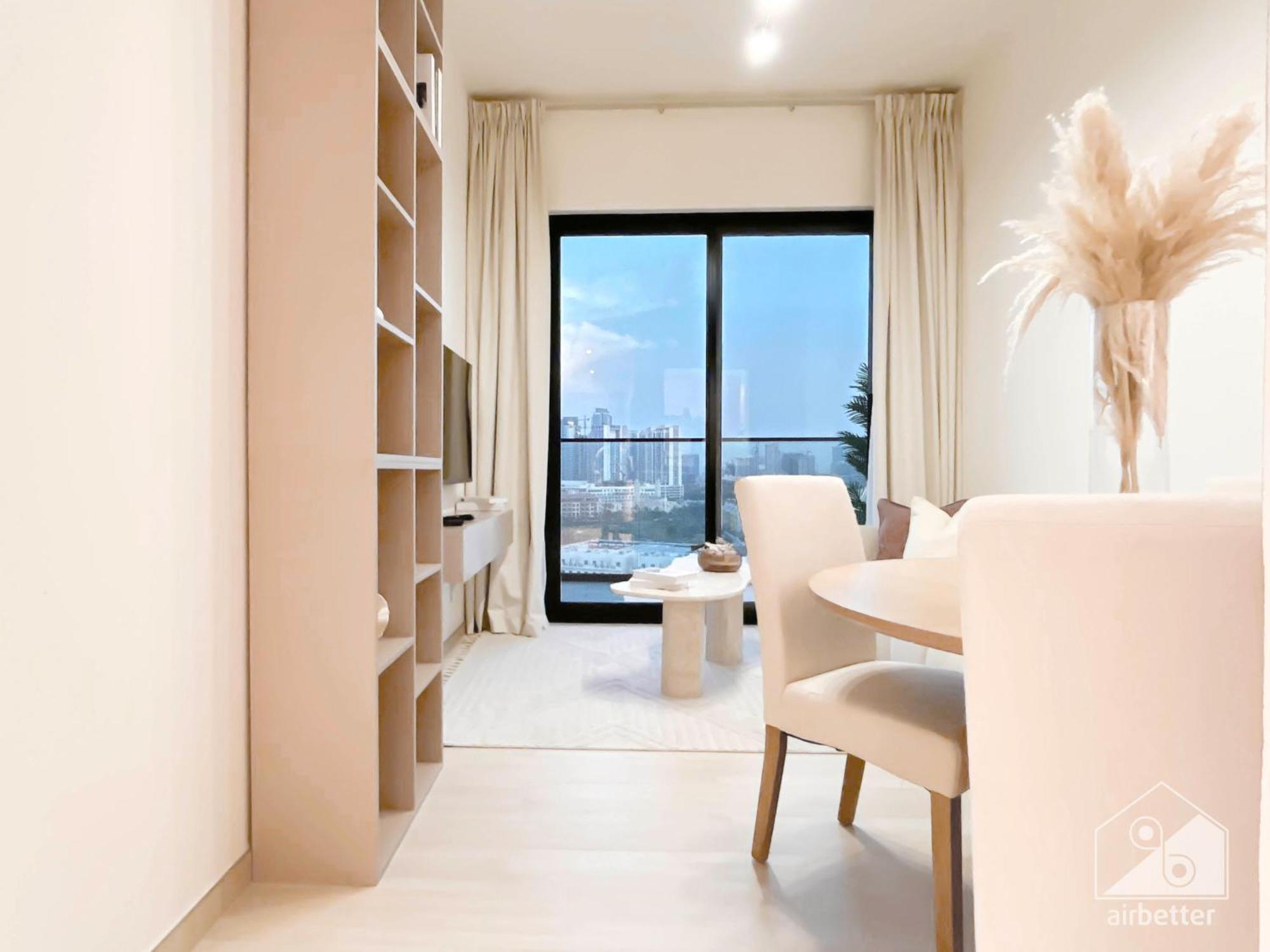 Apartment Chic 1-br & Balcony In Binghatti Heights